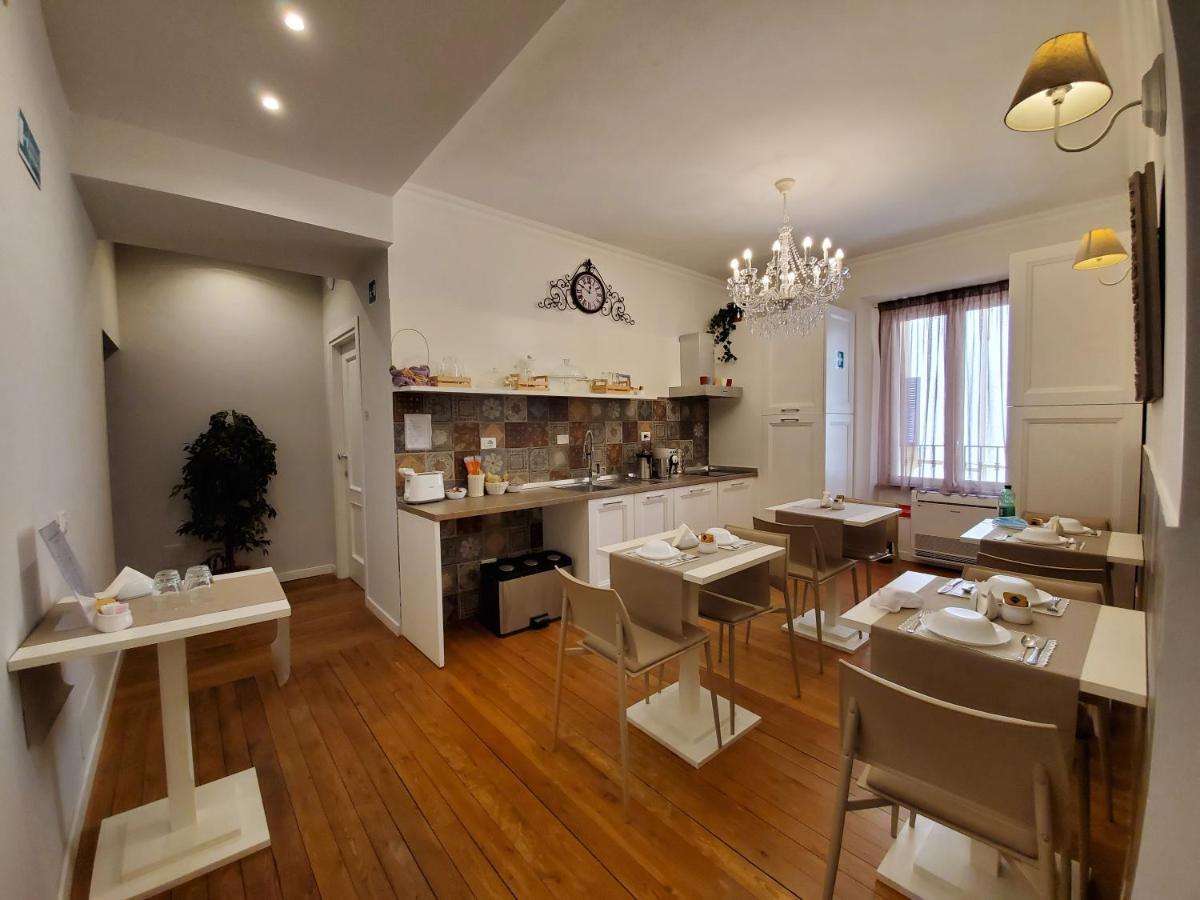 More Cola Di Rienzo B&B Rome Buitenkant foto